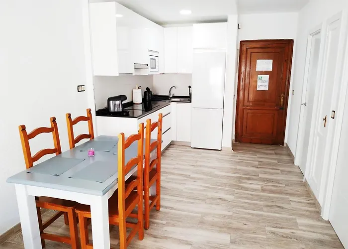 Ronda 4 - Boliches * פואנגירולה